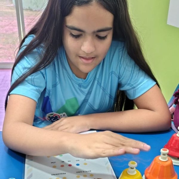 Desenvolvimento através da música