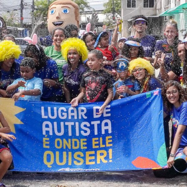 O Carnaval Já Chegou no Instituto do Autismo