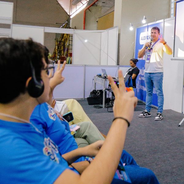 PALESTRA DE KADU NO HOSPITALMED