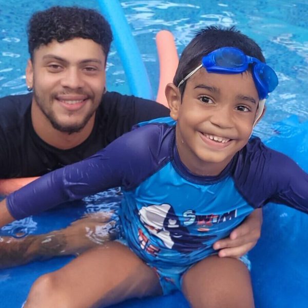 Sessão na piscina no Poço da Panela