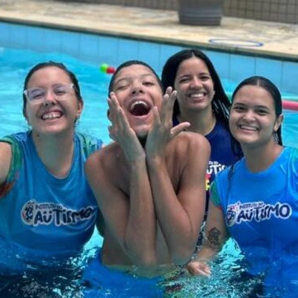 Música, Água e Estímulos Terapêuticos em Caruaru