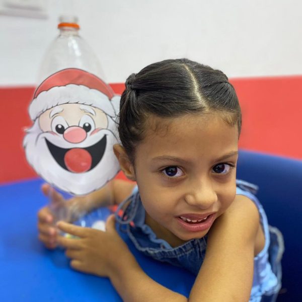 Brincar que comunica e conecta